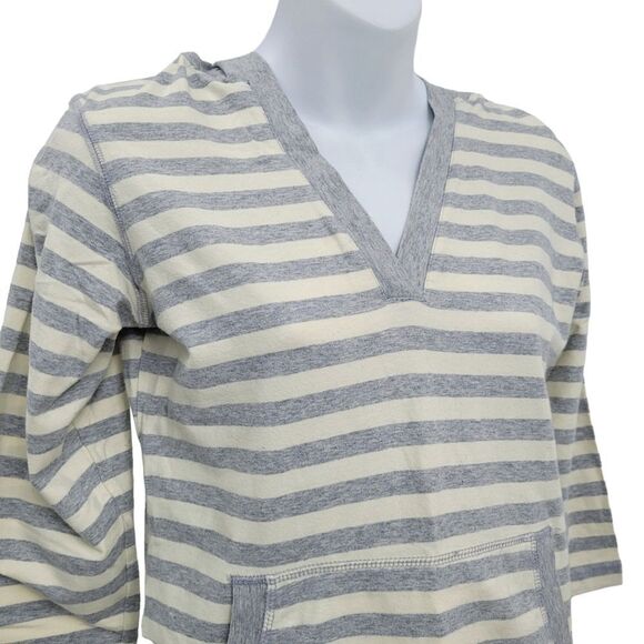 2/$20 Y2K Grey With Cream Colour Strips Top With Hoodie Size: Small - Picture 2 of 6